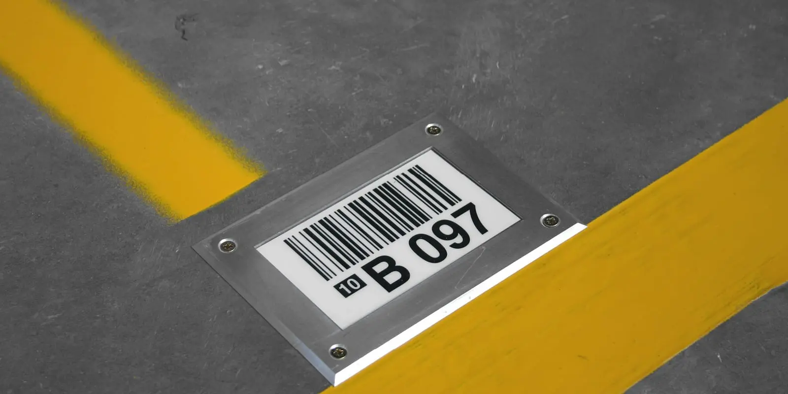 Metal Frame Floor Labels